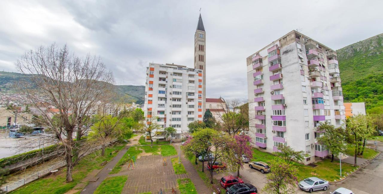 Luxe Living In 莫斯塔尔 外观 照片
